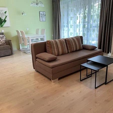 Roma Apartmán *