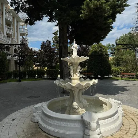 Roma Apartmán *